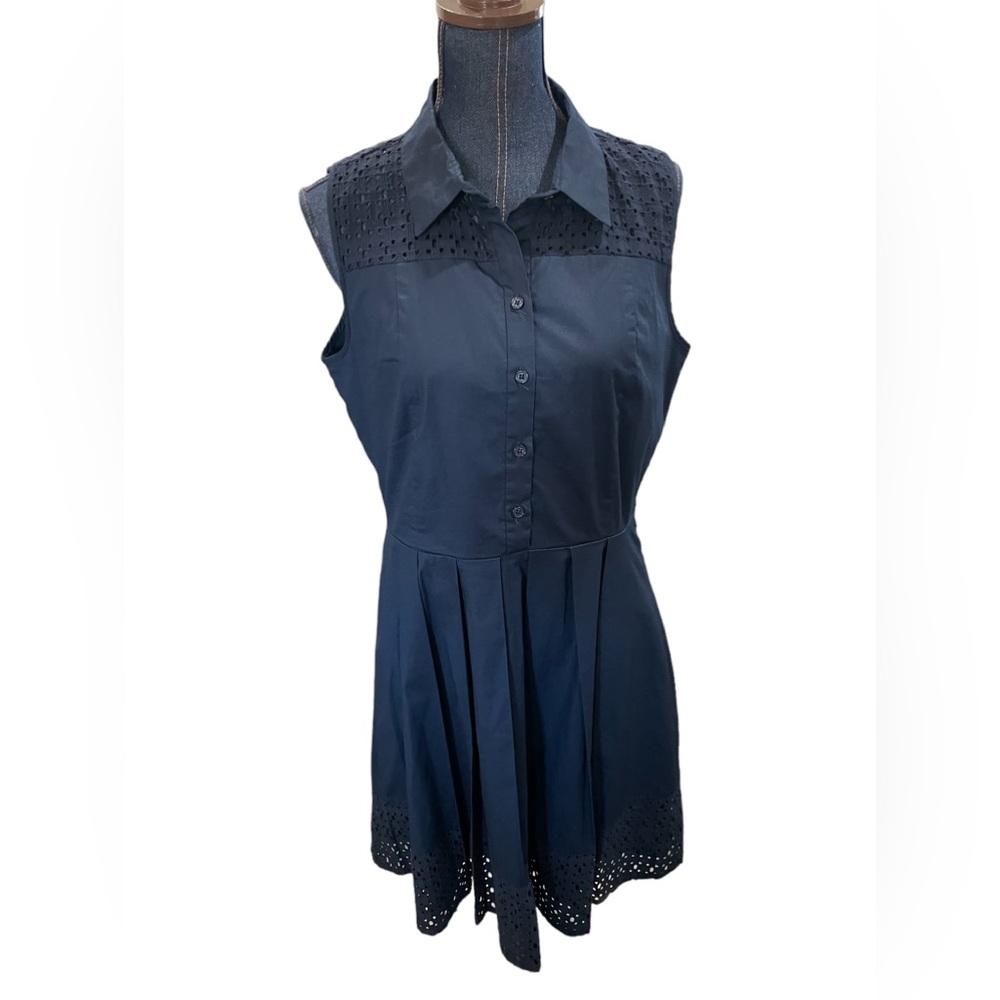 Sharagano navy blue short sleeve eyelet Shirt Dress size 12